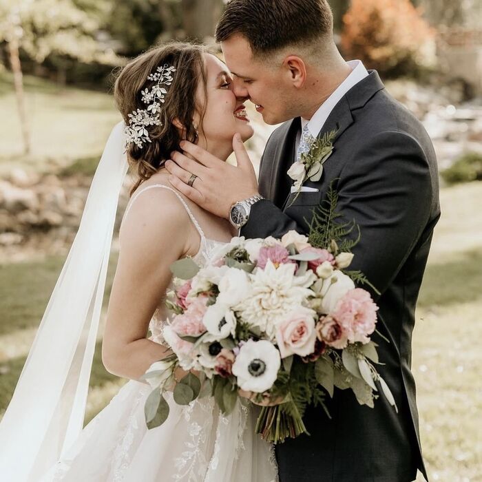 Real Dorcey's Flowers wedding