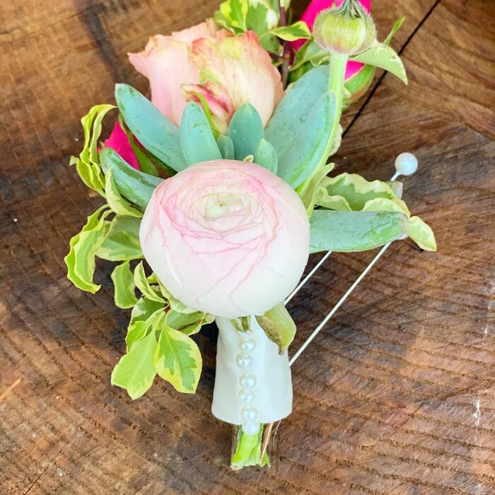 Real Dorcey's Flowers wedding