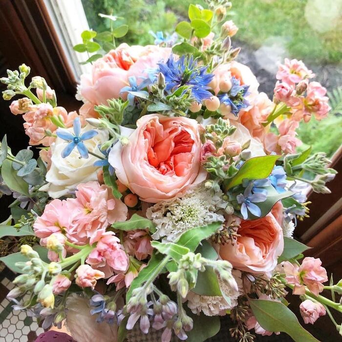 Real Dorcey's Flowers wedding