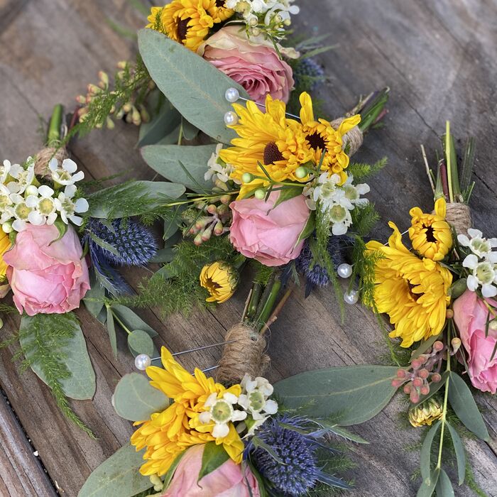 Real Dorcey's Flowers wedding