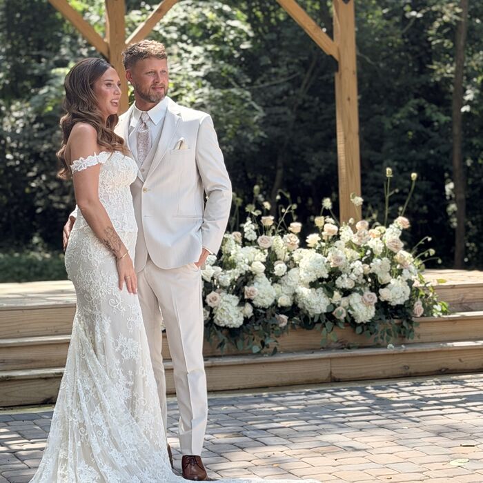 Real Dorcey's Flowers wedding